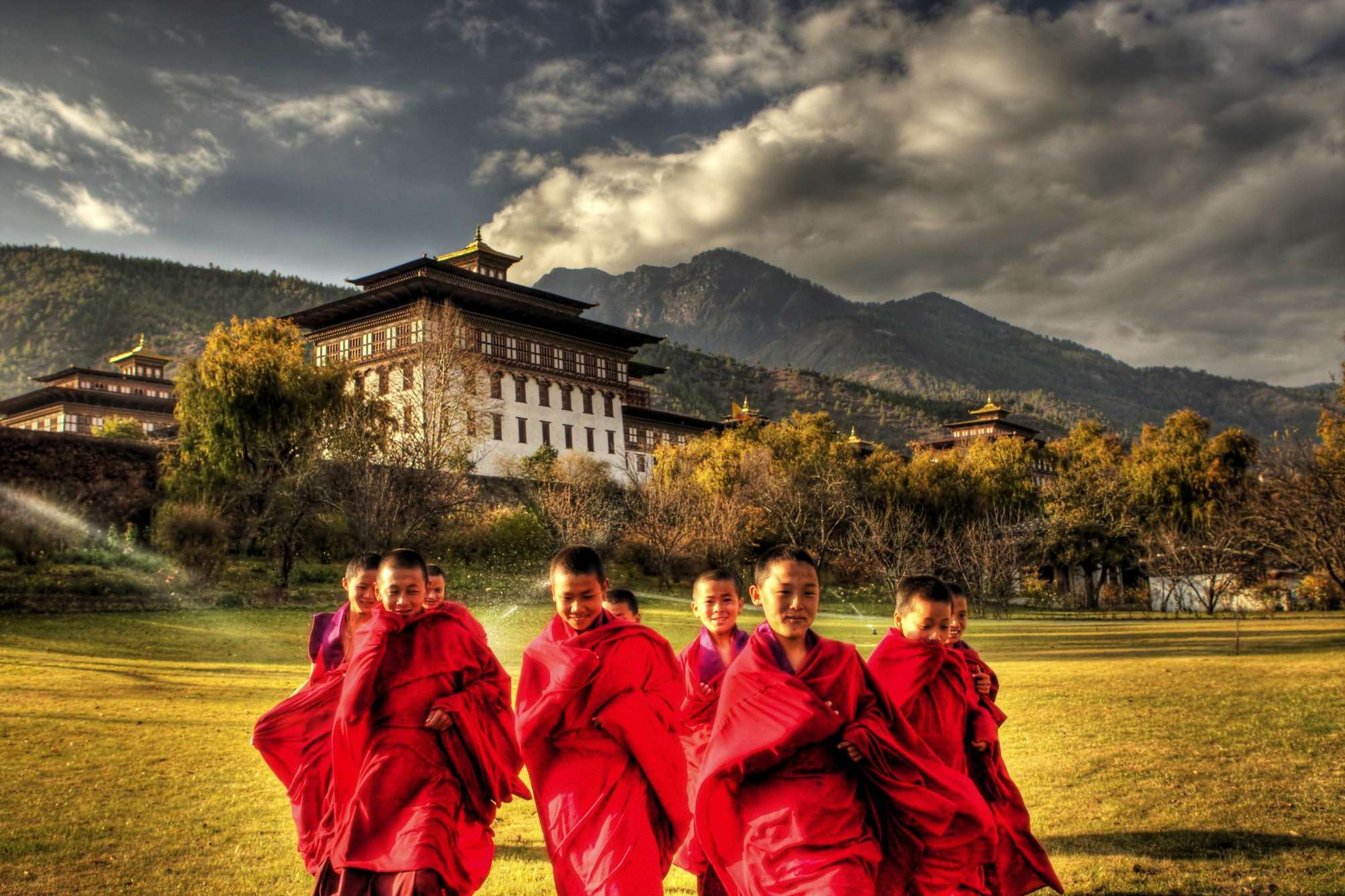 bhutan munkedrenge 760