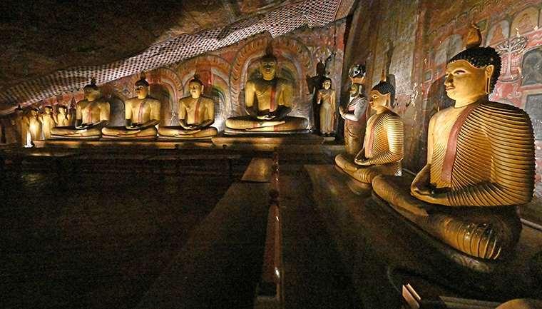 dambulla buddhaer 760