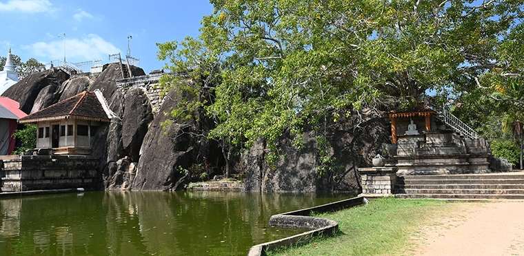 tempel anuradhapura 760